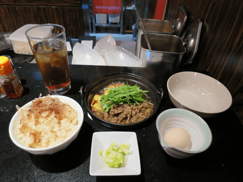 天下の台所・大阪は梅田で食事ならどこへ行く？　一人でも気楽に入れる鍋のお店はいかが？#4