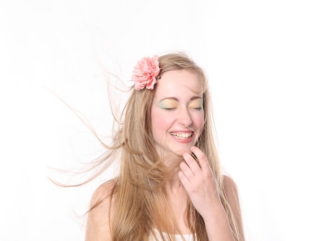 アボカドがヘアパックに？！美髪になれる冷蔵庫の食材3選