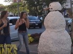 恐怖の雪ダルマどっきり！　シンプルだけどみんなビビりまくり！