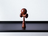 美しい...（画像はイワタ木工のウェブサイト