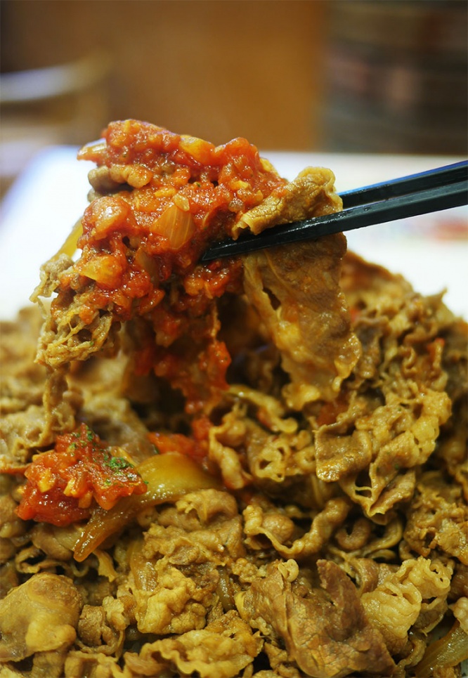 sukiya-allarrabbiata-gyudon4