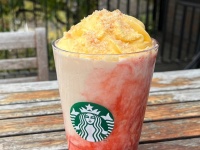 春のスタバ第2弾はイチゴ尽くし♪『ストロベリー シュークリーム フラペチーノ』実食レポ