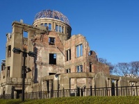 原爆ドーム（Oilstreetさん撮影、Wikimedia Commonsより）