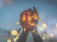 そりゃ人気なわけだ。「カリスマ性のある人」の特徴10個