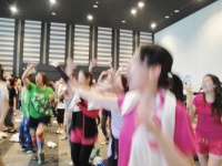 【朝活レポ】TRFも登場！意識高い系女子のブッ飛んだ朝活に行ってみた