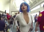 コスプレ美女が海外版コミケを歩いてみたら、こうなった！【動画】