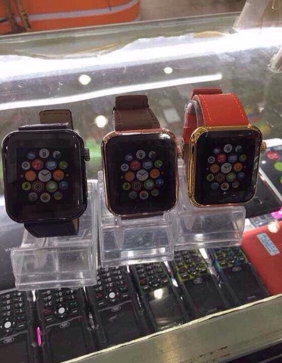 中国で販売されているApple Watchのパクリ品