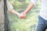 メールで告白はアリ？ カップルが付き合いはじめるときにありがちなパターン3つ