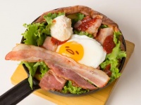「gudetama×CAFE Costa Mesa」