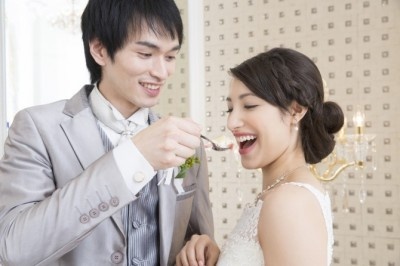 男性が結婚を決める貯金額は●●万円以上！