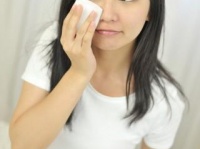 化粧品何使ってる？