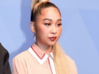 青山テルマ