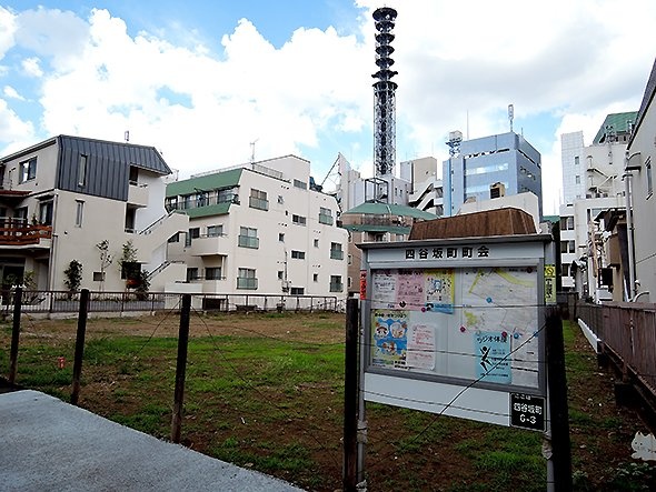 town20150811yotsuyasakamachi01.jpg