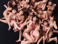 倉持由香、岸明日香、神谷えりな他超人気グラドルたちが大集結！胸、尻、美脚だらけのセクシーショットが圧倒的すぎる