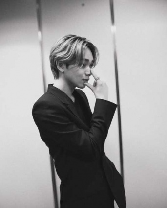 Instagram:宮世琉弥(＠ryubi_miyase_official)より