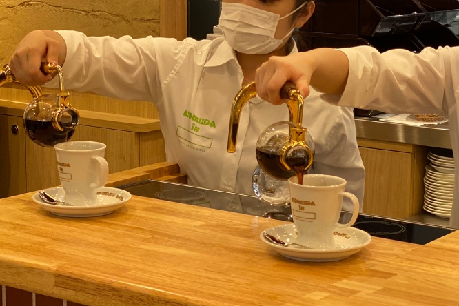 『KOMEDA is □』(コメダイズ)