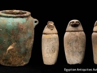 古代エジプトのミイラ作りの材料が大量に発見される