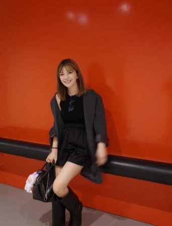 Instagram:宇野実彩子(@misako_uno_aaa)より