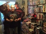 ホラー映画をＶＨＳで収集する“こだわり派”のオタク