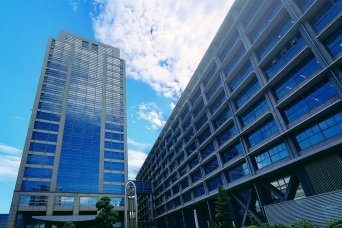 職場で『女性職員のスカート内盗撮』　千葉県職員(53)懲戒処分　職員は「スリルを感じたくなった」