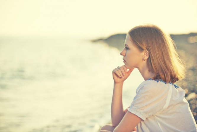 好きな人への想いを諦めるには？ 心の整理のつけ方を紹介