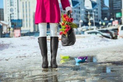【男女のちがい】「ロング」or「ショート」女性のレインブーツでかわいいと思うのはどっち?