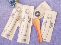 パクッ、モグモグ……。ニョロニョロがかわいい食べられるスプーン、ムーミンバレーパークに登場