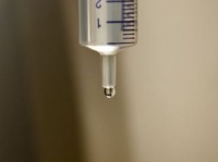 世界初のアソコ移植手術を受けた男性、女性を妊娠させることに成功！