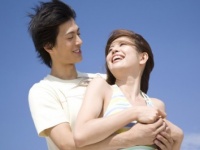 女子がイチコロ!?　今までに経験した「うっとりしちゃうボディタッチ」・4選