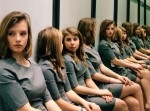 この画像の中に、“本物の少女”が何人いるかわかるだろうか？