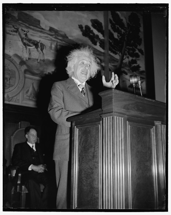 einstein-speech_e