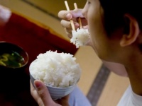 ありえない！　女子が逃げる「下品なテーブルマナー」6つ