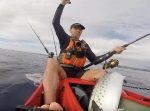 「大物を釣り上げたぜ！」　→その後男性は魚の報復を受けてしまう…！