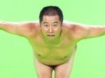 とにかく明るい安村の『全裸ポーズ３連発』！　もちろんお約束の展開が待ってますw
