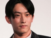 杉野遥亮