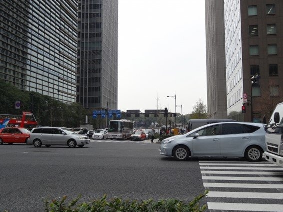 「横断歩道の前でパニックになり、泣き出してしまった。そんな私に、1人の男子高校生が...」（福岡県・性別不明40代）