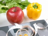 管理栄養士が教える！　ダイエット中でも太りにくい夜食の食べ方