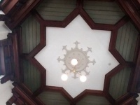 「惚れ惚れする」「内装すごい」　盛岡の〝使える重要文化財〟岩手銀行赤レンガ館に4.4万人感動