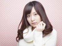 男性に聞いた！　女性の「カーディガン」or「セーター」姿、好きなのはどっち？