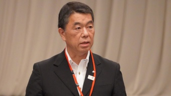 村井嘉浩宮城県知事（全国知事会の公式ホームページより）