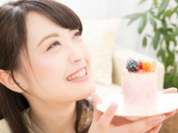 カラダが欲している……！　生理中、食べたくなる甘いもの4つ