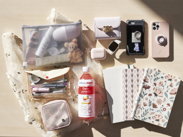 【バッグの中身】かわいさも実用性も備えたおしごとグッズ11選