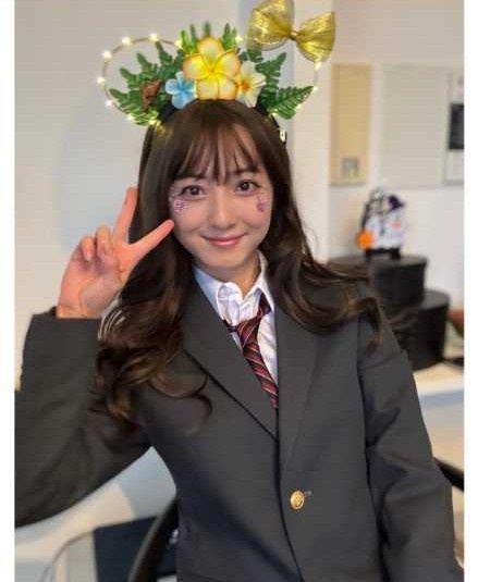 Instagram:佐々木希(@nozomisasaki_official)より