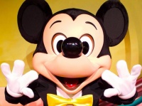 ちょっとした節約小ワザをチェック（C）Disney