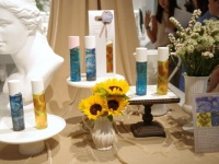 “AIゴッホ”が似顔絵を再現!?　体験型アートイベント「BEAUTY OF MATERIAL」が表参道『SKINCARE LOUNGE BY ORBIS』で開催中