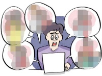 同棲中の彼女が部屋でこっそり……