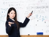 周りが息を飲むようなスピーチでの話し方とは