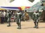 未来っぽさがすごい。　ガーナの兵隊の一部が『アーマード兵士』に！