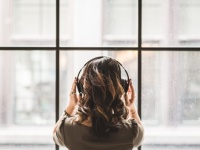 「人間関係に疲れきってしまう」瞬間5つ