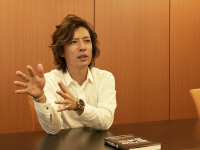 『運命を支配する超ドS思考法　億万長者になるために必要なこと』（あさ出版刊）の著者、大坪伸さん